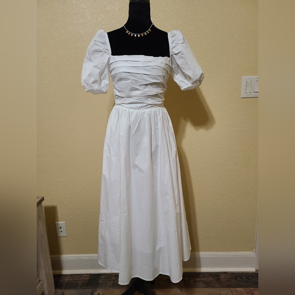 NWT One Pretty Time White Puff Sleeve Midi Dress - Classic Square Neck Size 0